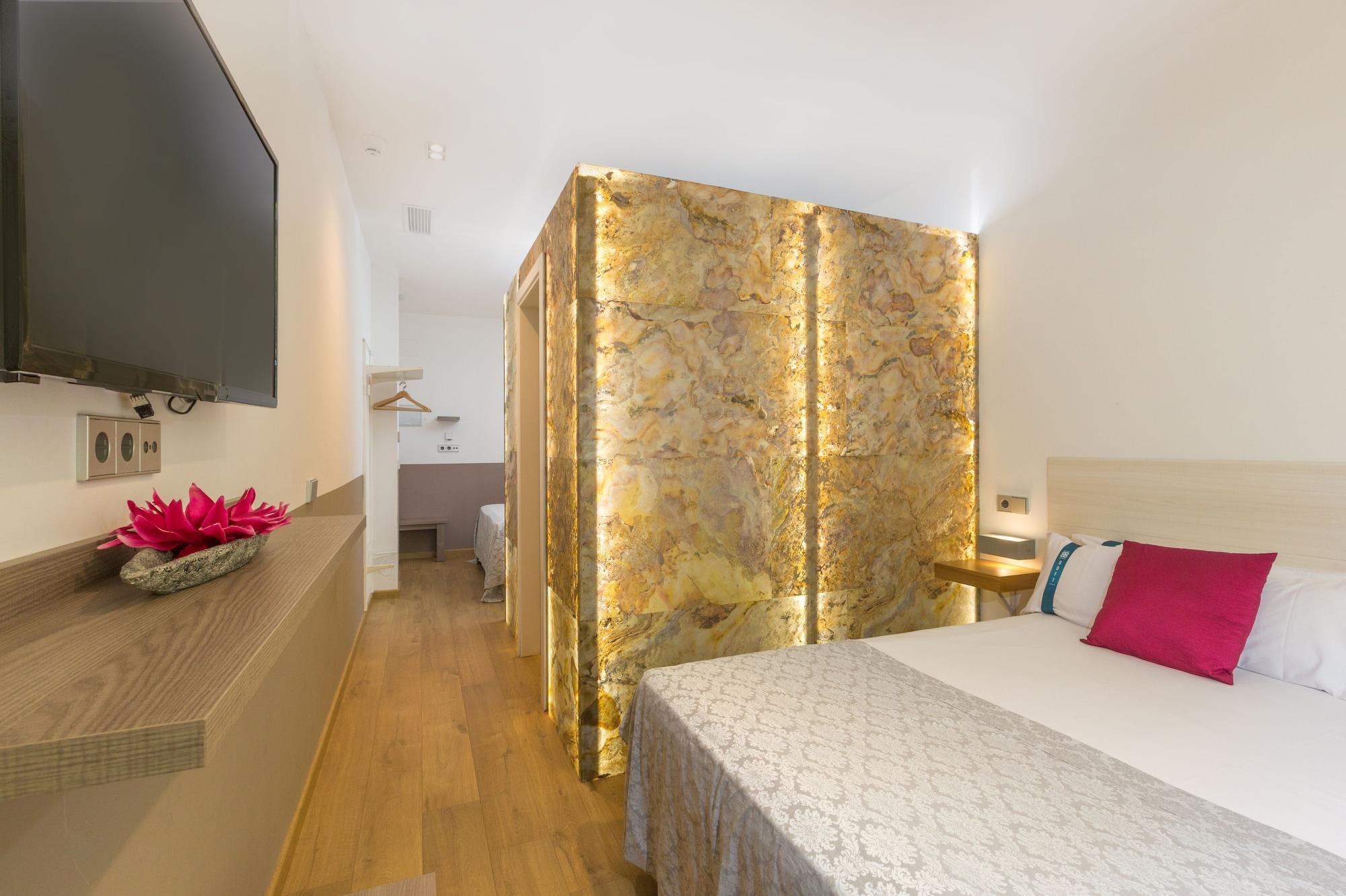 Cosmopolitan Boutique Rambla Hotel Barcelona Bagian luar foto